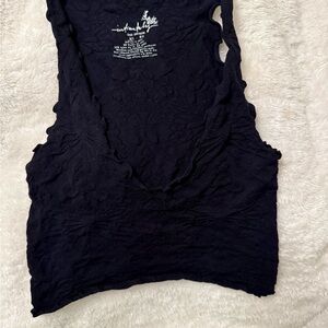 FREE PEOPLE Intimately Free People Black Textured Floral Seamless Crop Tank XS/S